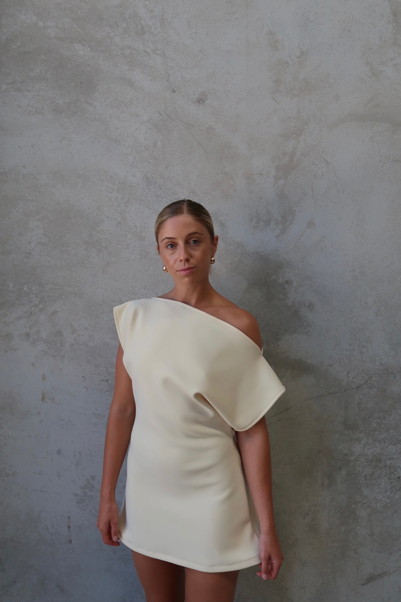 OFF THE SHOULDER MINI DRESS - LEMON